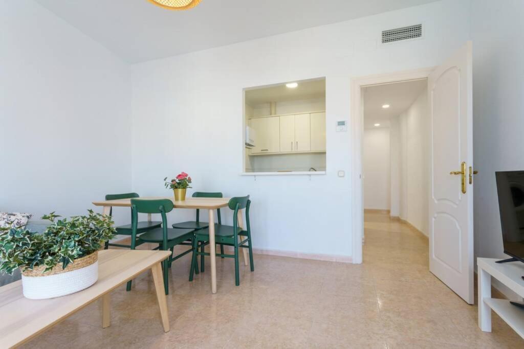 Solsuite Center * Málaga